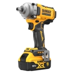 AKUMULATOROWY KLUCZ UDAROWY 1/2' XR 18V 2*5.0 AH  812 NM