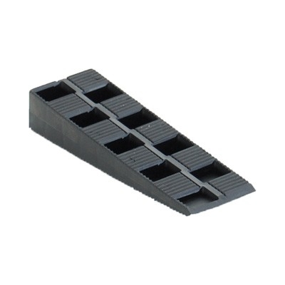 KLIN MONTAŻOWY PLASTIKOWY TYP III 8MM