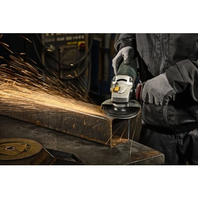 KRĄŻEK FIBROWY CS561 GRANULACJA 40 180MM 11061