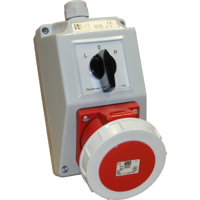 ZESTAW INSTALACYJNY Z GNIAZDEM IP44 32A 3P+N+PE 2*2P+PE