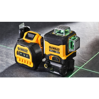 LASER LINIOWY 3-PŁASZCZYZNOWY 12/18V  ZIELONA WIĄZKA XR 0*AH