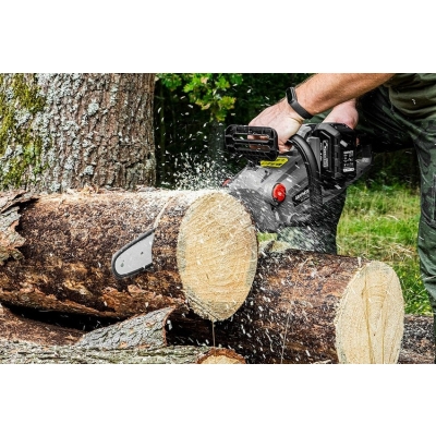 PILARKA ŁAŃCUCHOWA SPALINOWA 1.8KW 45CM