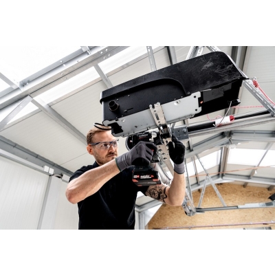 ZESTAW COMBO 18V BS 18 LT BL + SSW 18 LT 300 BL 2*5.2AH